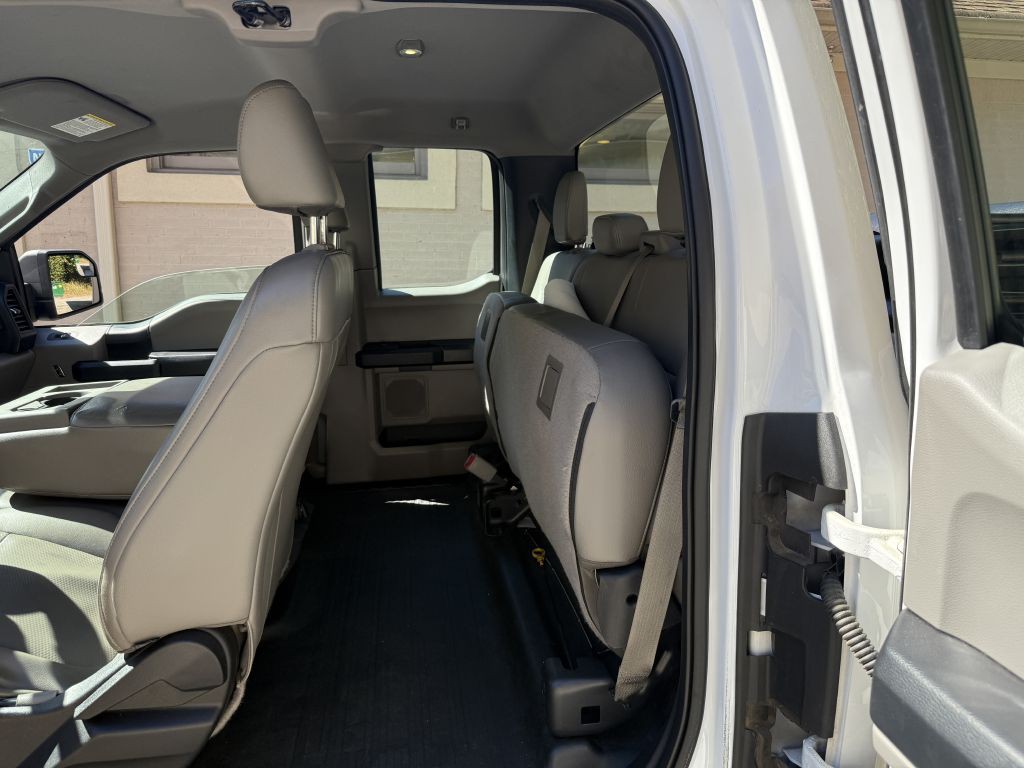 2015 Ford F-150 Image 6