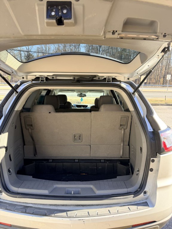 2016 Chevrolet Traverse Image 10