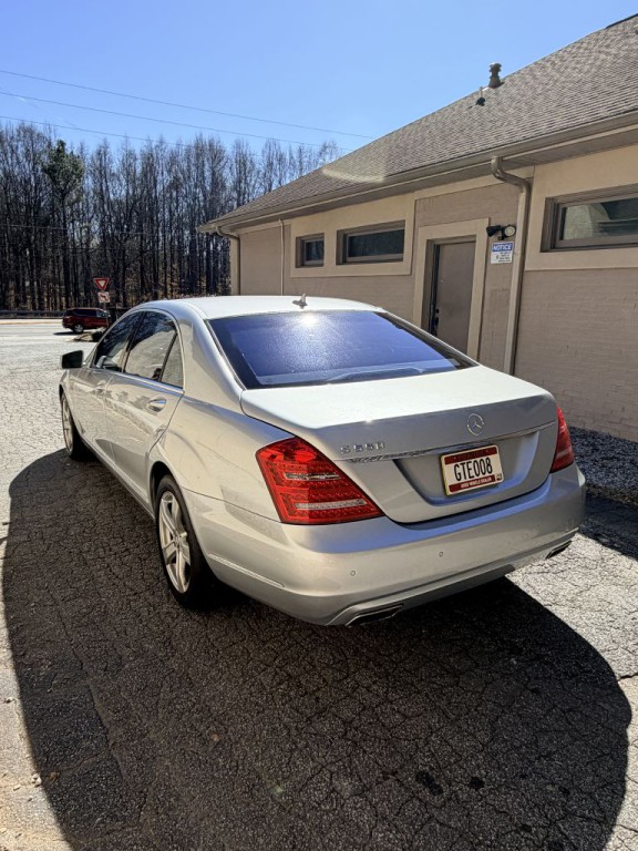 2010 Mercedes-Benz S-Class Image 2