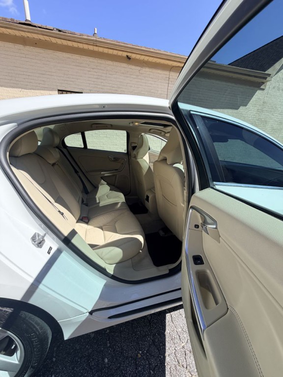 2015 Volvo S60 Image 7