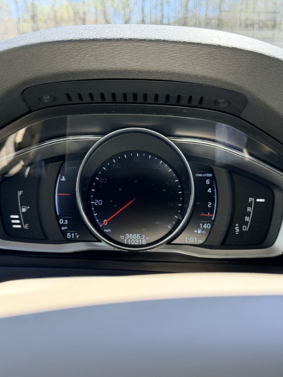 2015 Volvo S60 Image 12