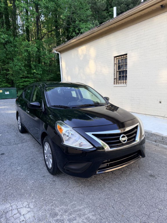 2016 Nissan Versa Image 4