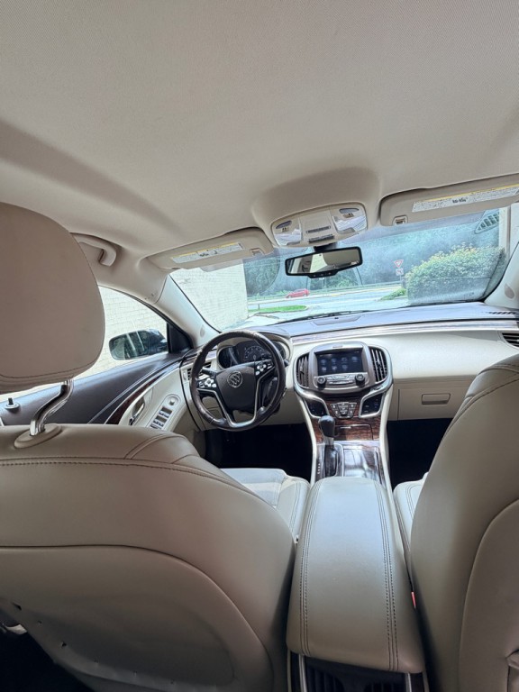 2015 Buick Lacrosse Image 7