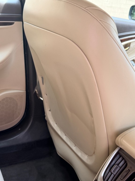 2015 Buick Lacrosse Image 12