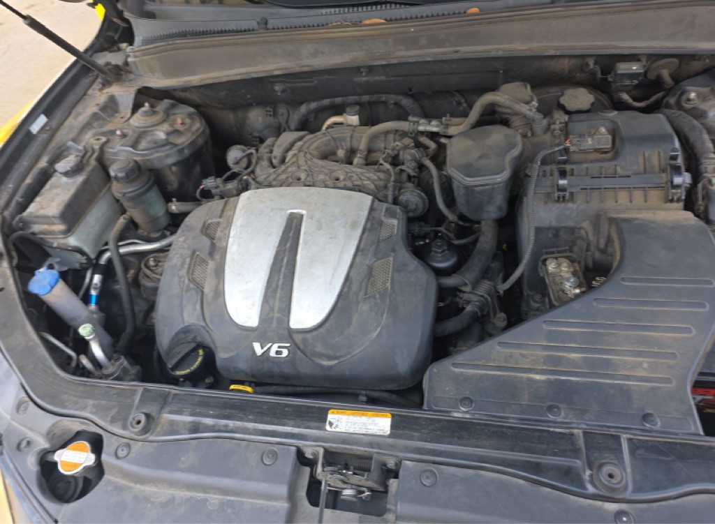 2011 Hyundai Santa Fe Image 6