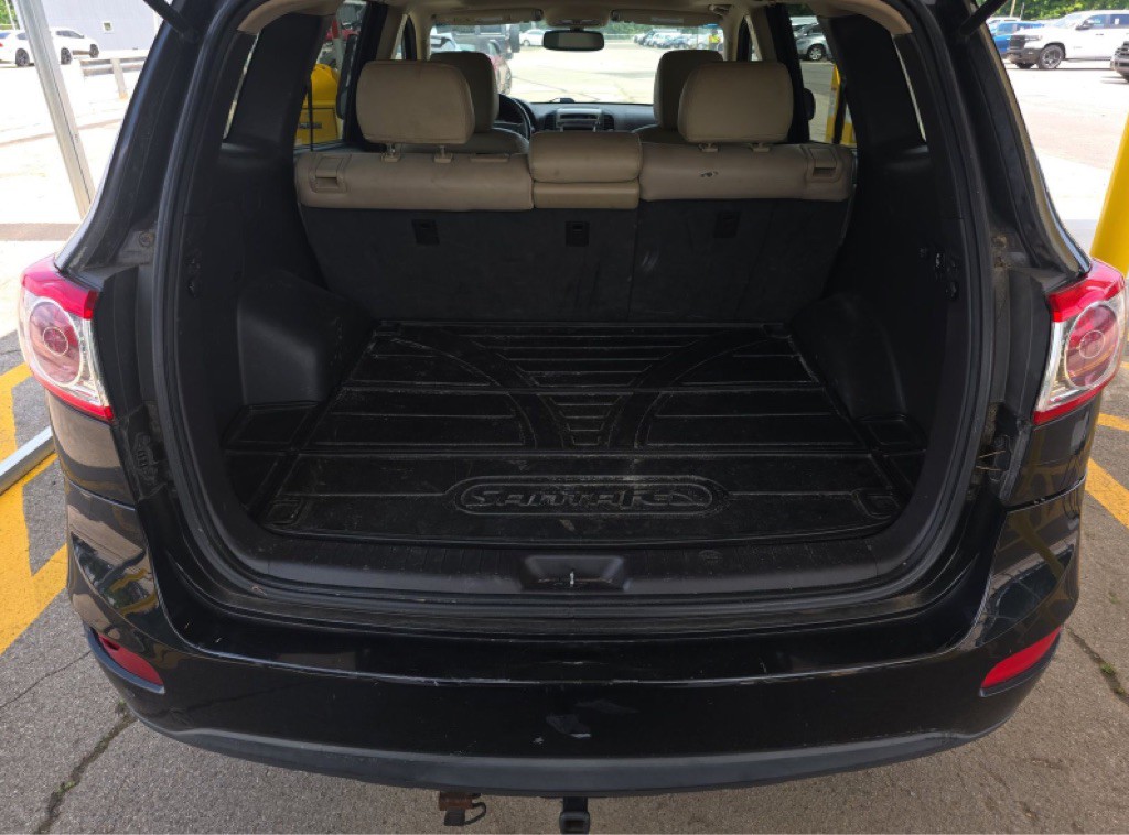 2011 Hyundai Santa Fe Image 8
