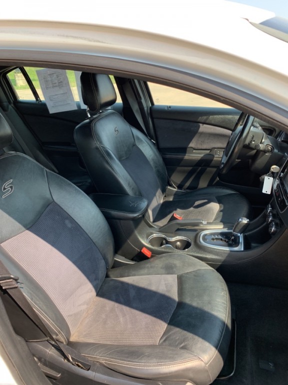 2012 Chrysler 200 Image 20