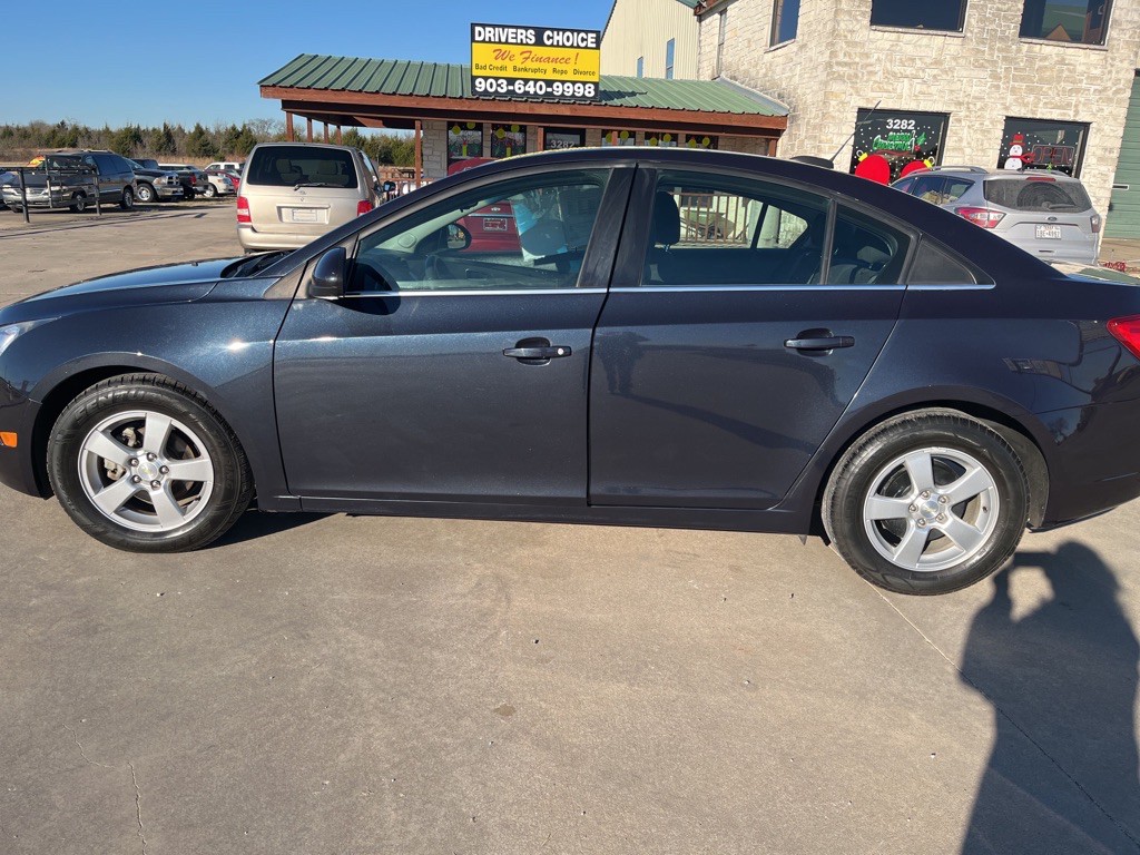 2015 Chevrolet Cruze Image 1