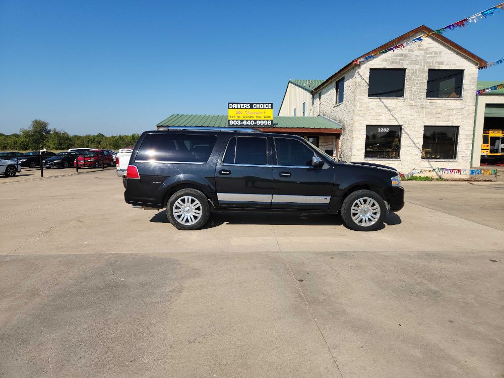 2012 Lincoln Navigator Image 1