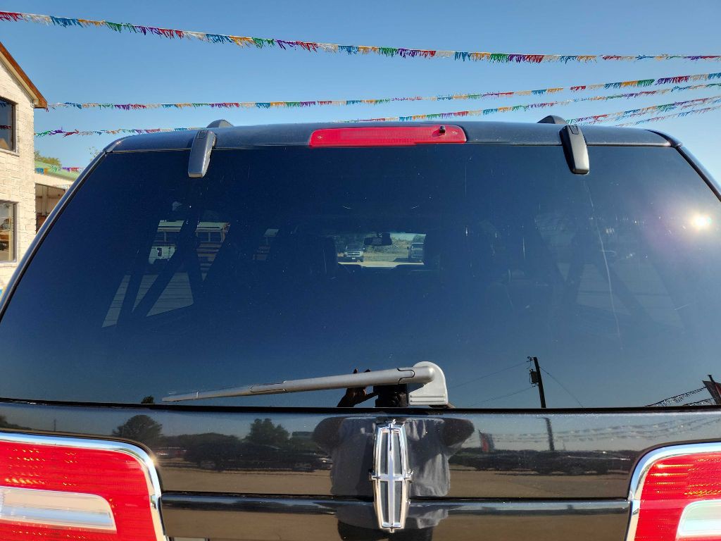 2012 Lincoln Navigator Image 10