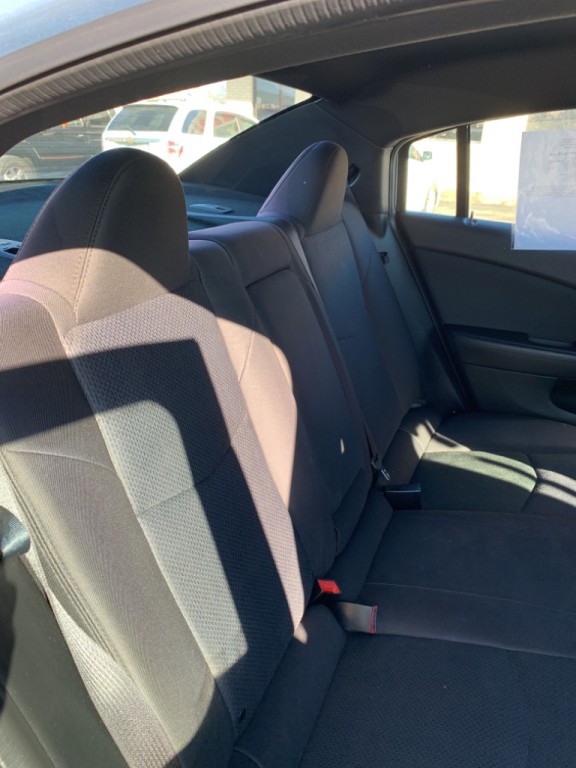 2012 Chrysler 200 Image 14