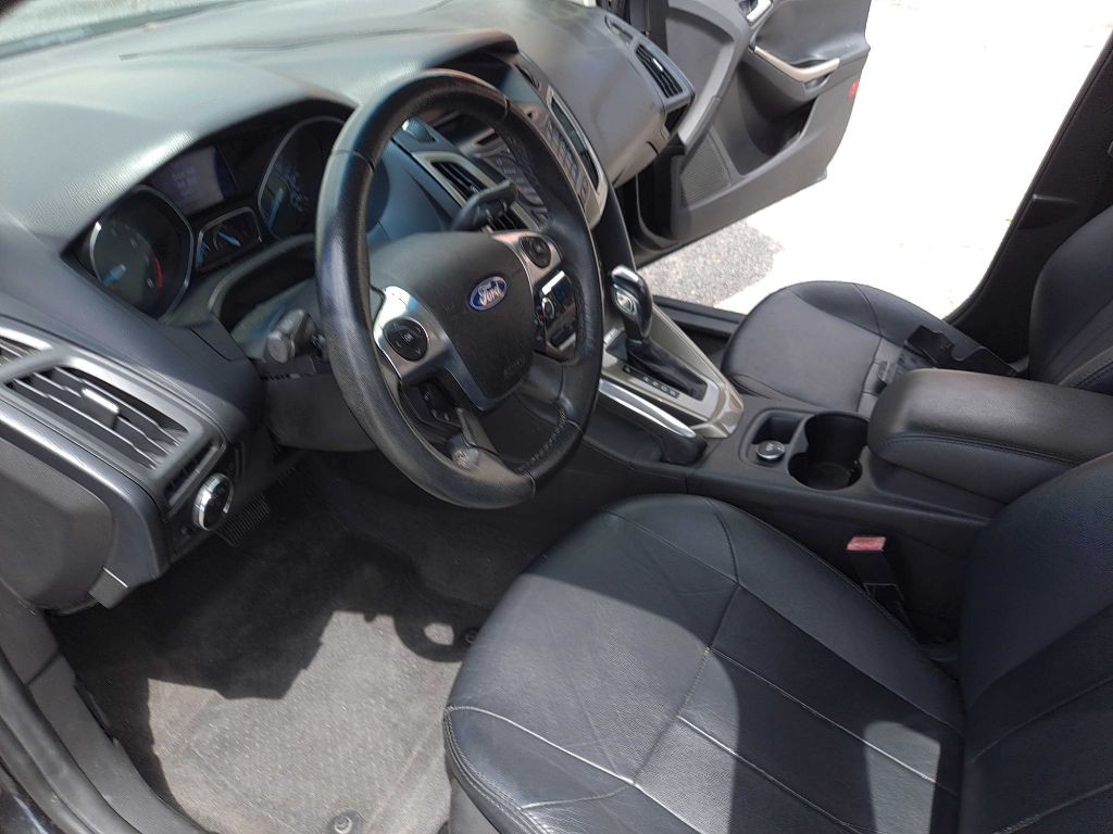 2012 Ford Focus Image 5