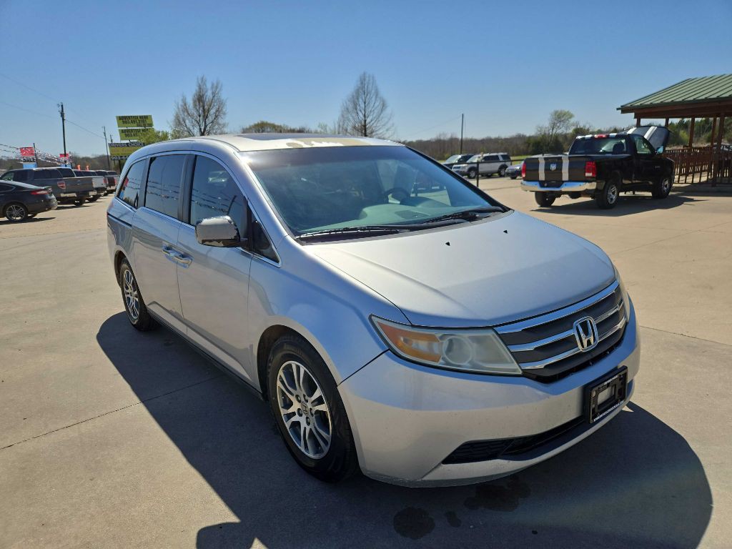 2011 Honda Odyssey Image 5