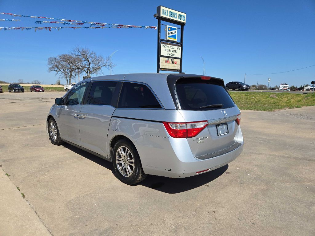 2011 Honda Odyssey Image 7