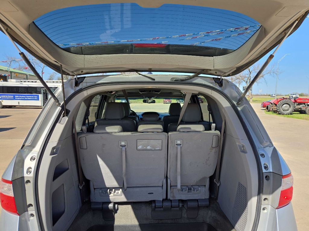 2011 Honda Odyssey Image 10