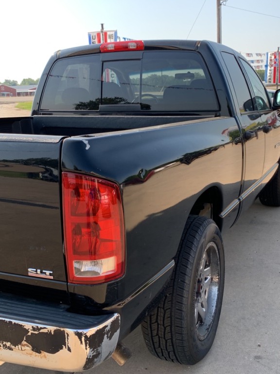 2004 Dodge Ram 1500 Image 7