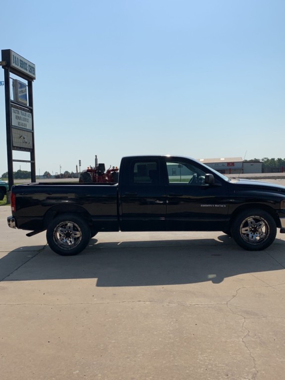2004 Dodge Ram 1500 Image 8