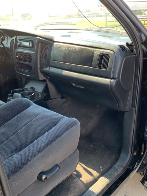 2004 Dodge Ram 1500 Image 9