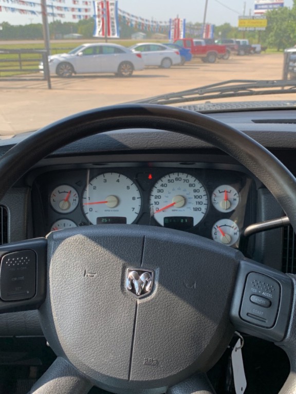 2004 Dodge Ram 1500 Image 12