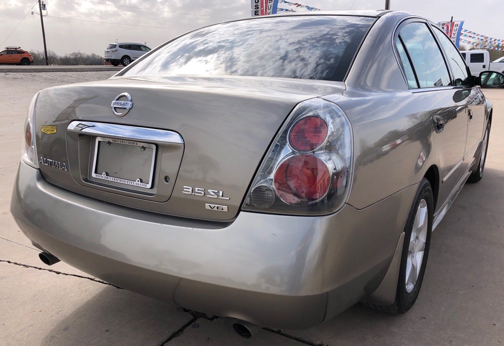 2005 Nissan Altima Image 6