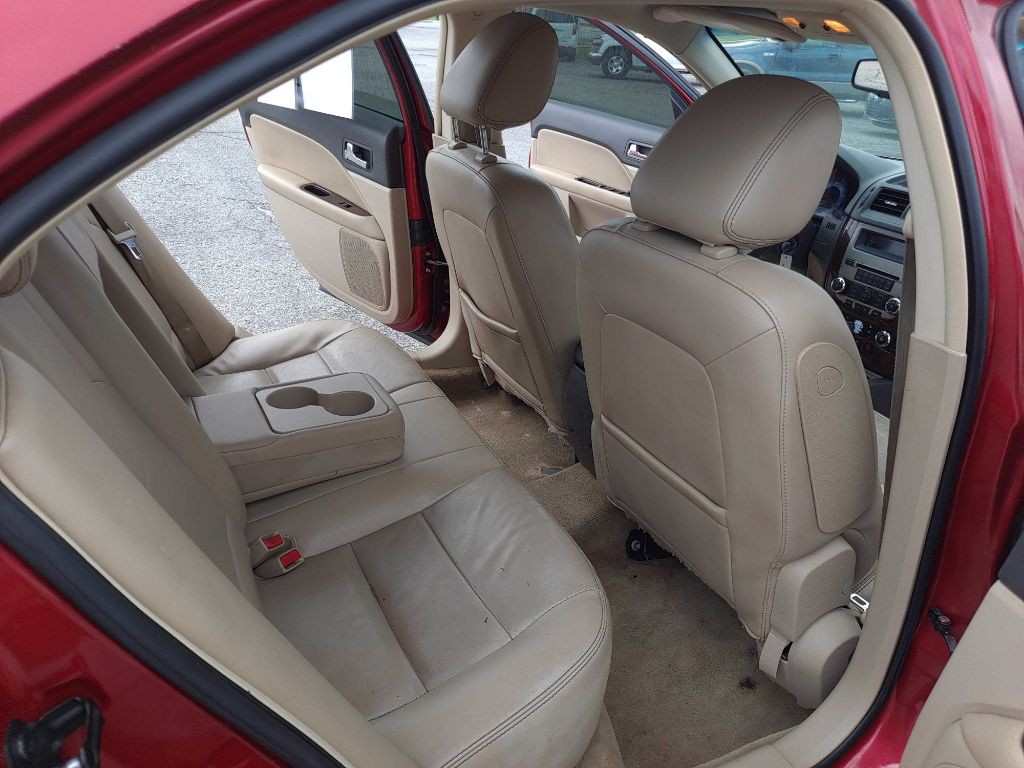 2010 Ford Fusion Image 9