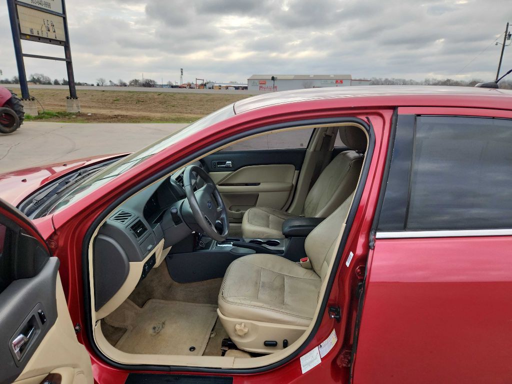 2010 Ford Fusion Image 10