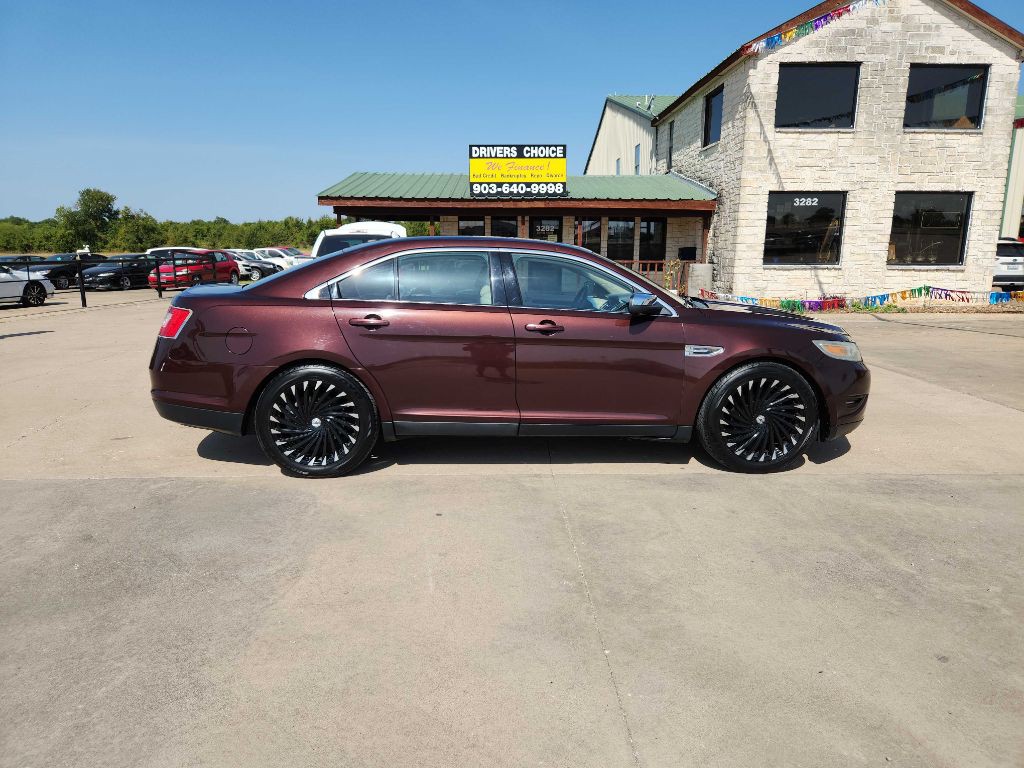 2010 Ford Taurus Image 1