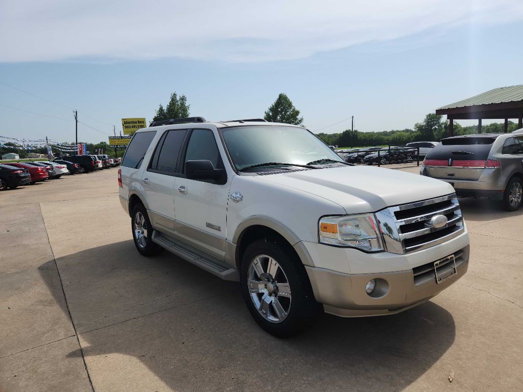 2008 Ford Expedition Image 2