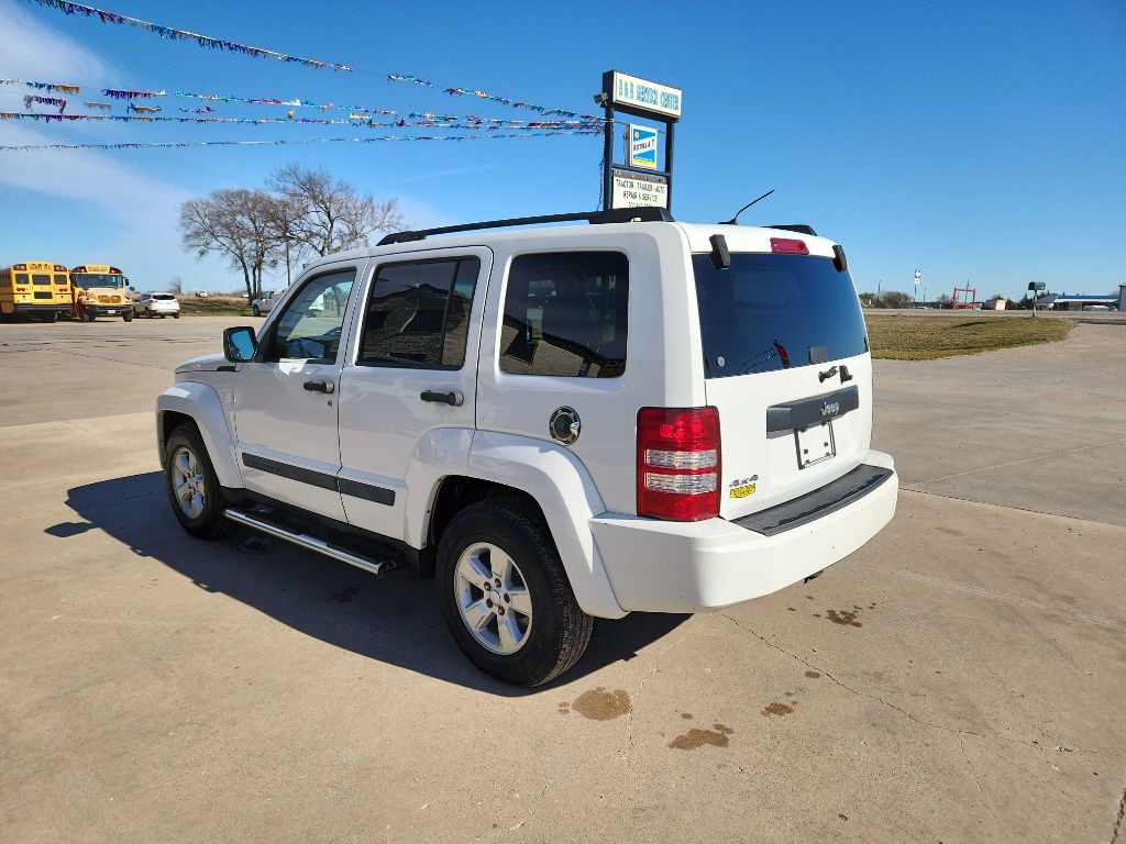 2009 Jeep Liberty Image 6