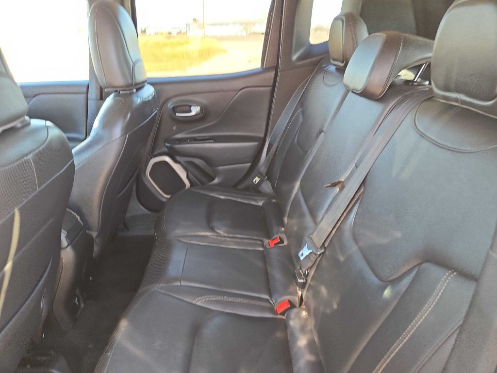 2017 Jeep Renegade Image 10