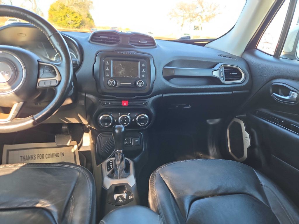 2017 Jeep Renegade Image 11