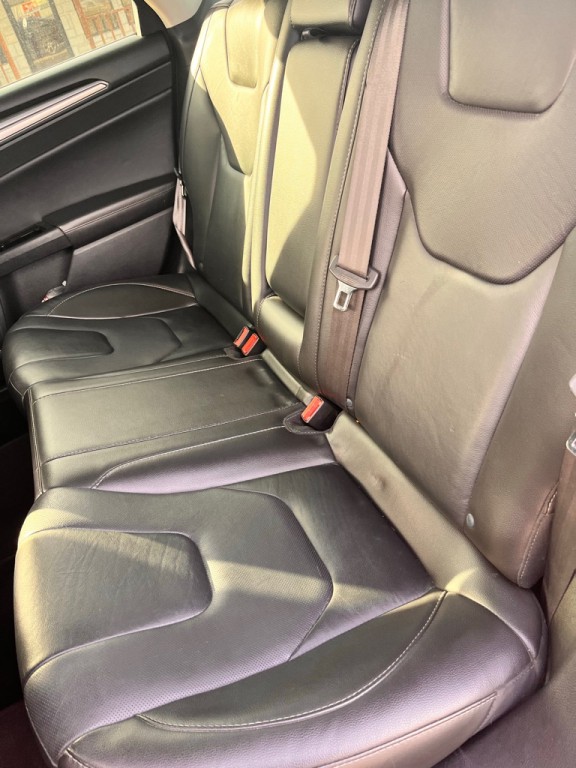 2015 Ford Fusion Image 8