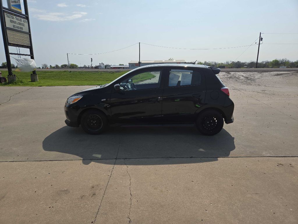 2021 Mitsubishi Mirage Image 1