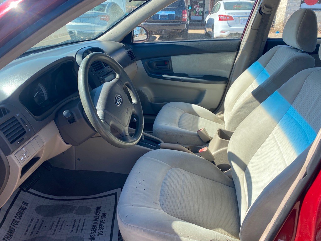 2007 Kia Spectra Image 9
