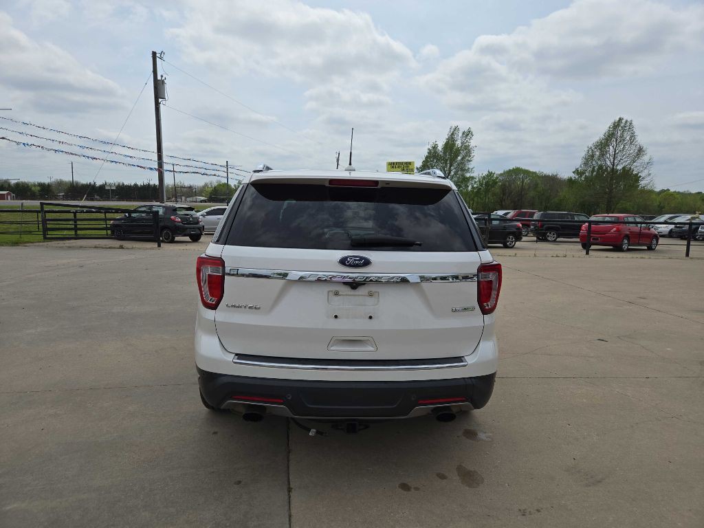2018 Ford Explorer Image 3