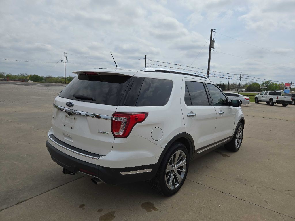 2018 Ford Explorer Image 4