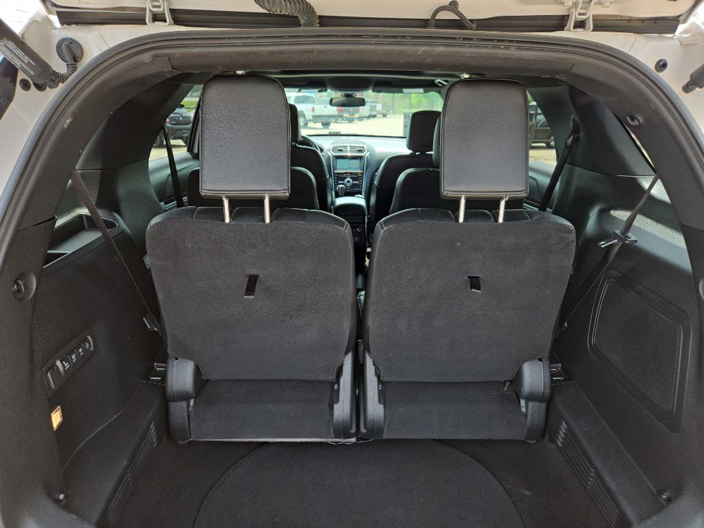 2018 Ford Explorer Image 12