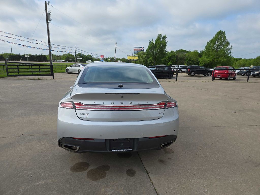 2015 Lincoln MKZ Image 4