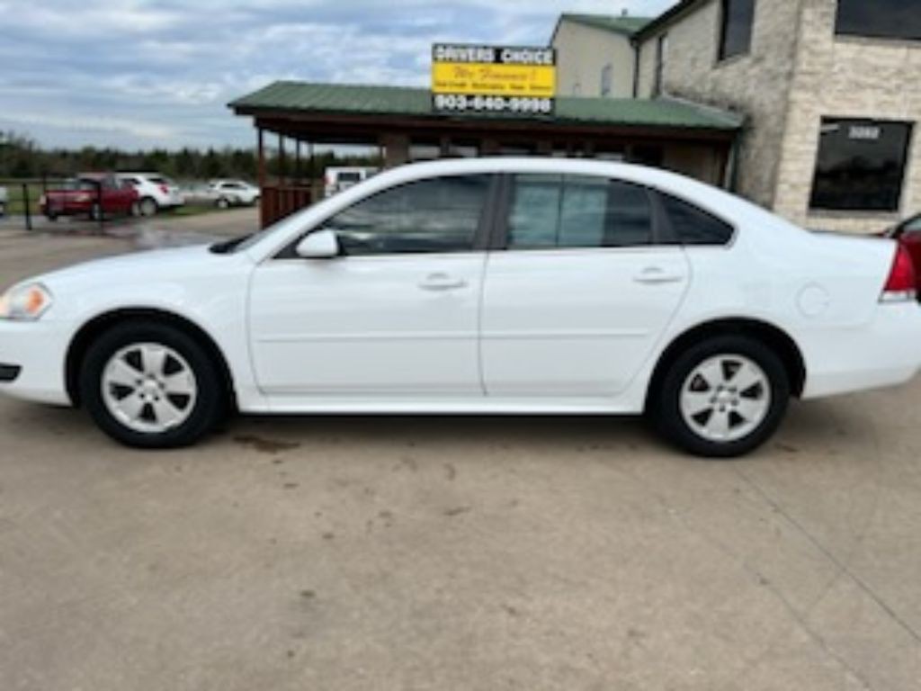 2011 Chevrolet Impala Image 7