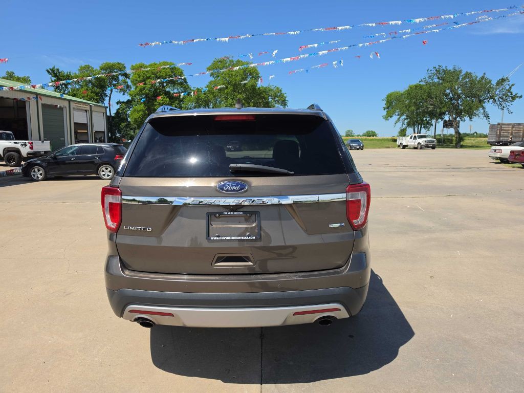 2016 Ford Explorer Image 3