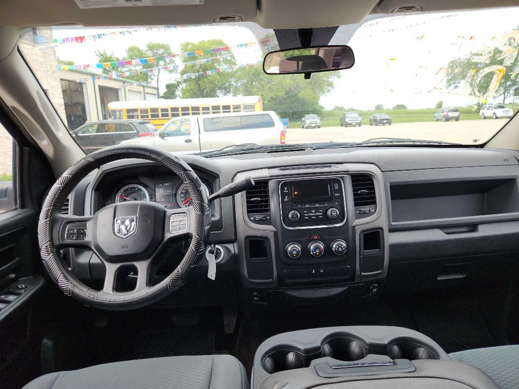 2013 RAM 1500 Image 9