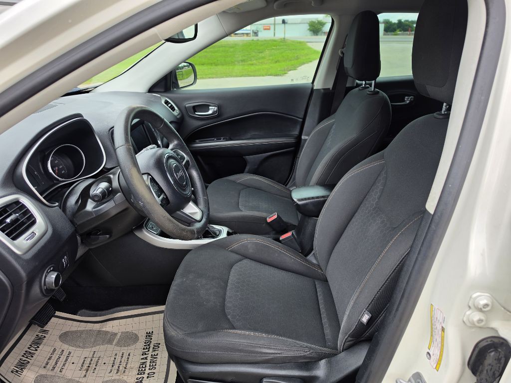 2019 Jeep Compass Image 3