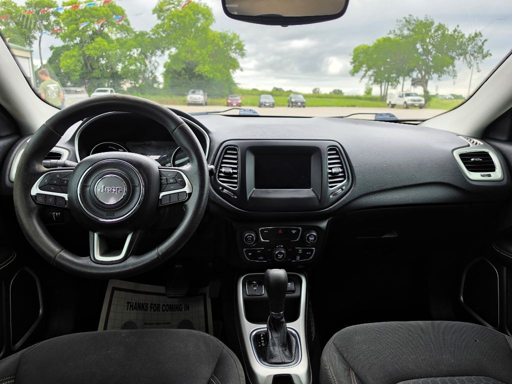2019 Jeep Compass Image 5