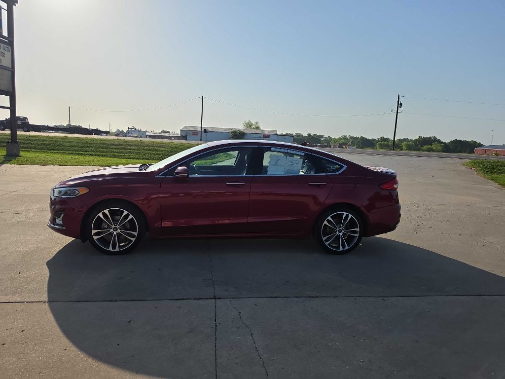 2019 Ford Fusion Image 3