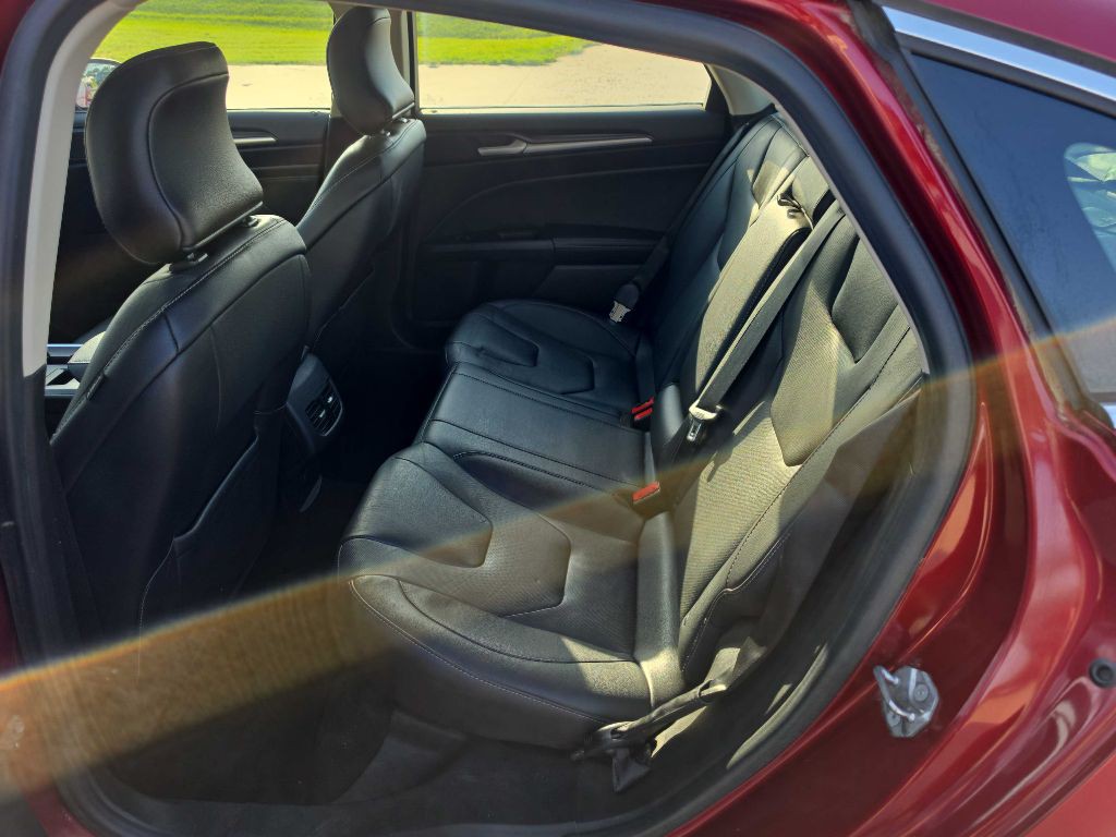 2019 Ford Fusion Image 9