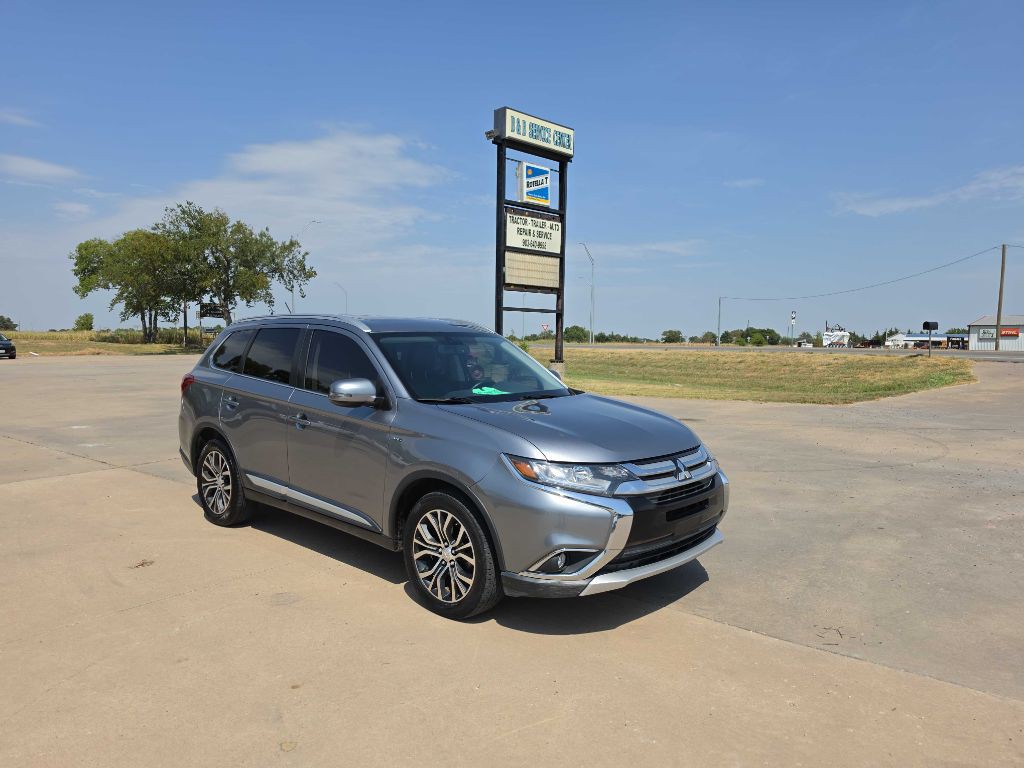 2016 Mitsubishi Outlander Image 7