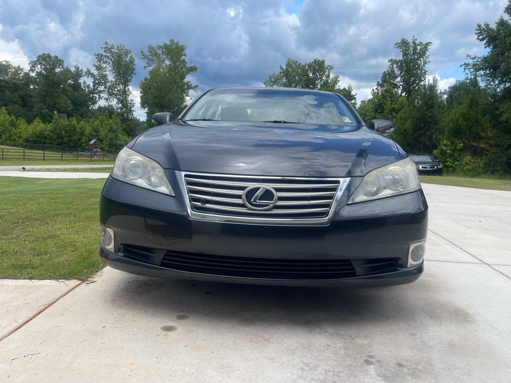 2010 Lexus ES Image 3