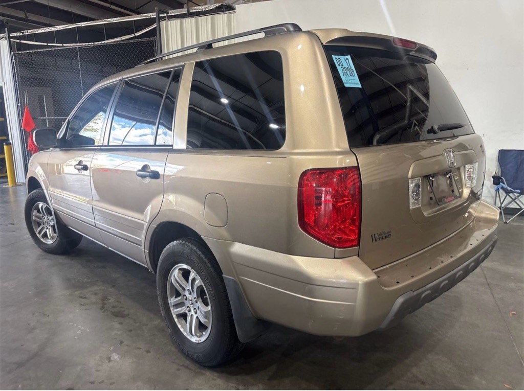 2005 Honda Pilot Image 7