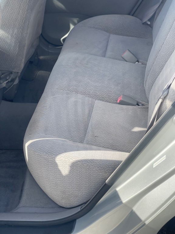 2003 Toyota Corolla Image 13