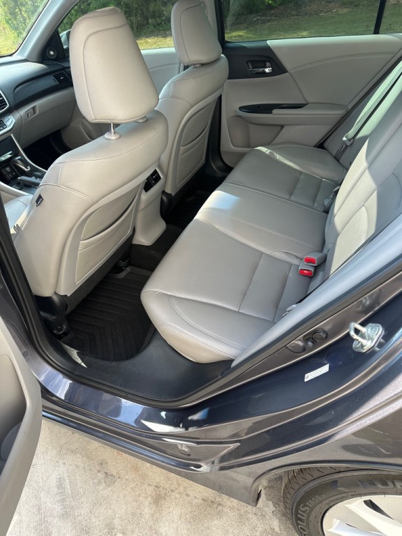 2013 Honda Accord Image 3